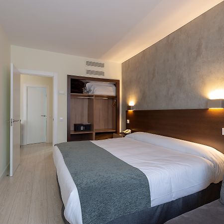 Apartamentos Recoletos Madrid Exterior foto